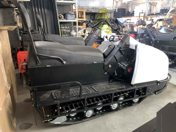 Снегоход Снеготехника 4Т, Loncin 30 л.с., короткая база (машинокомплект) - купить с доставкой, по выгодной цене в интернет-магазине Мототека